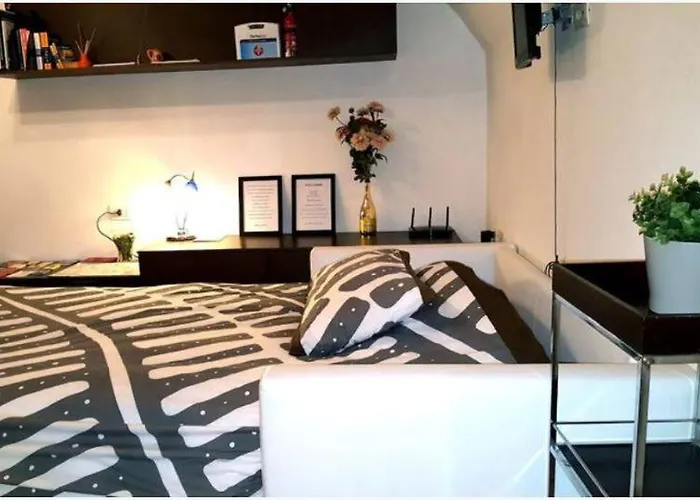 Lovely Basement Trevi Fountain *